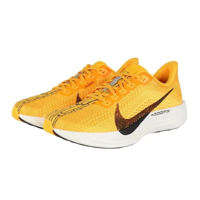 Giày chạy bộ nam NIKE Pegasus Plus Vàng (IH3258-700)