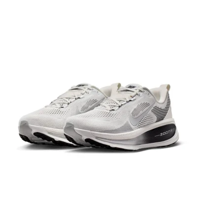 Giày chạy bộ nam NIKE Zoom Bomelo 18 Trắng (II7189-100)